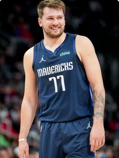 的比赛中保 的比赛中保