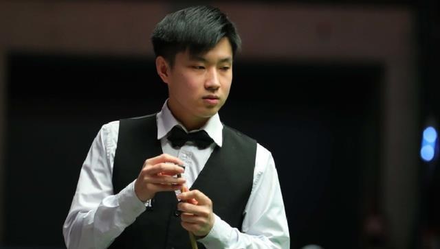 少年球员培 少年球员培