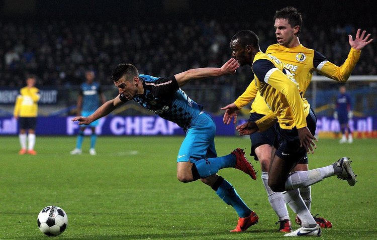 提供了一个 提供了一个