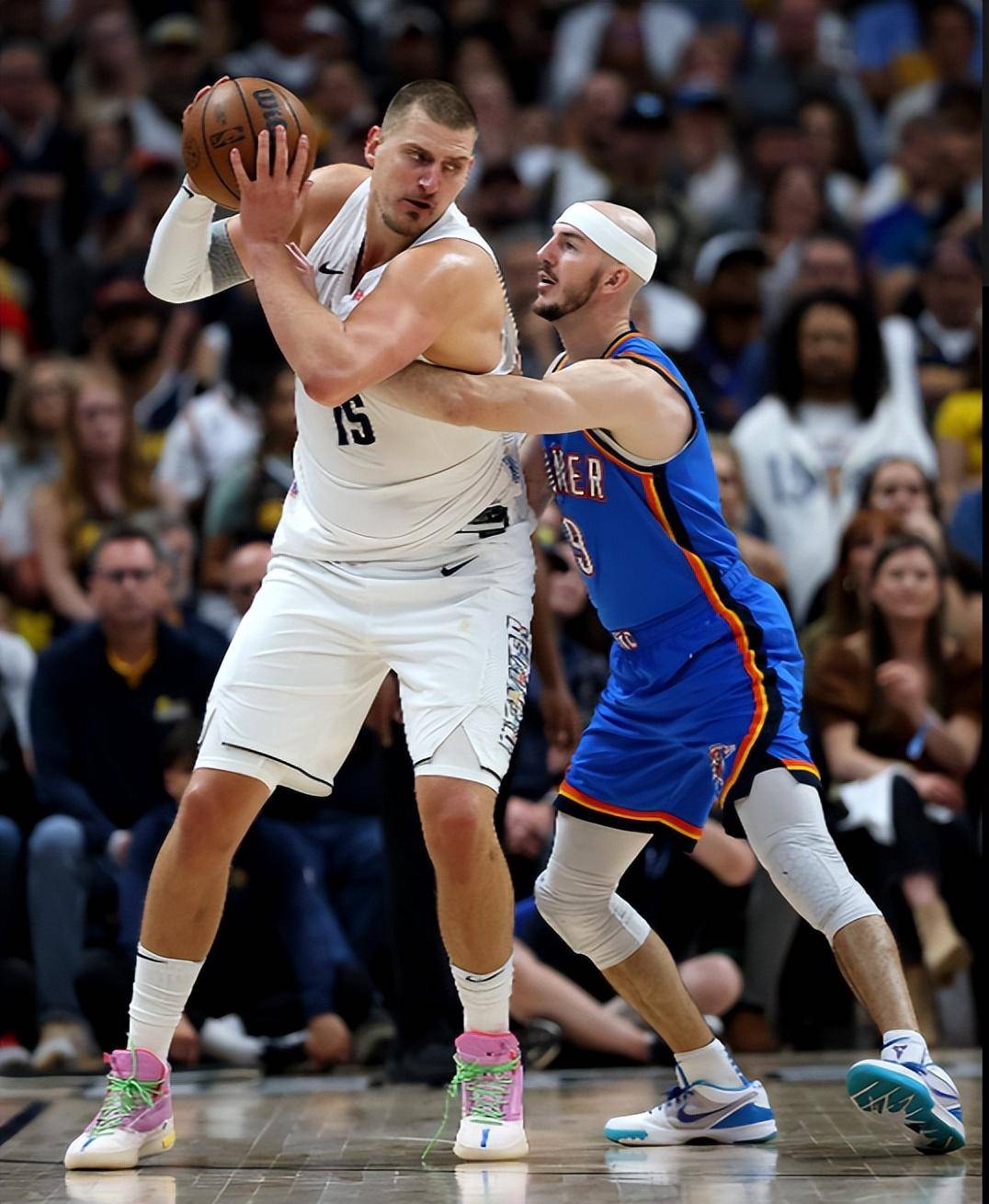 是备受关注 是备受关注