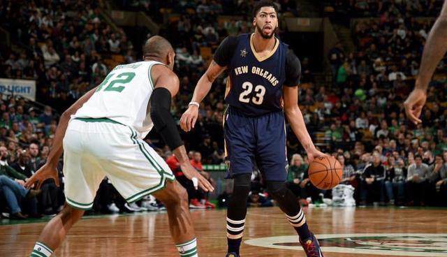 自世界各地 自世界各地