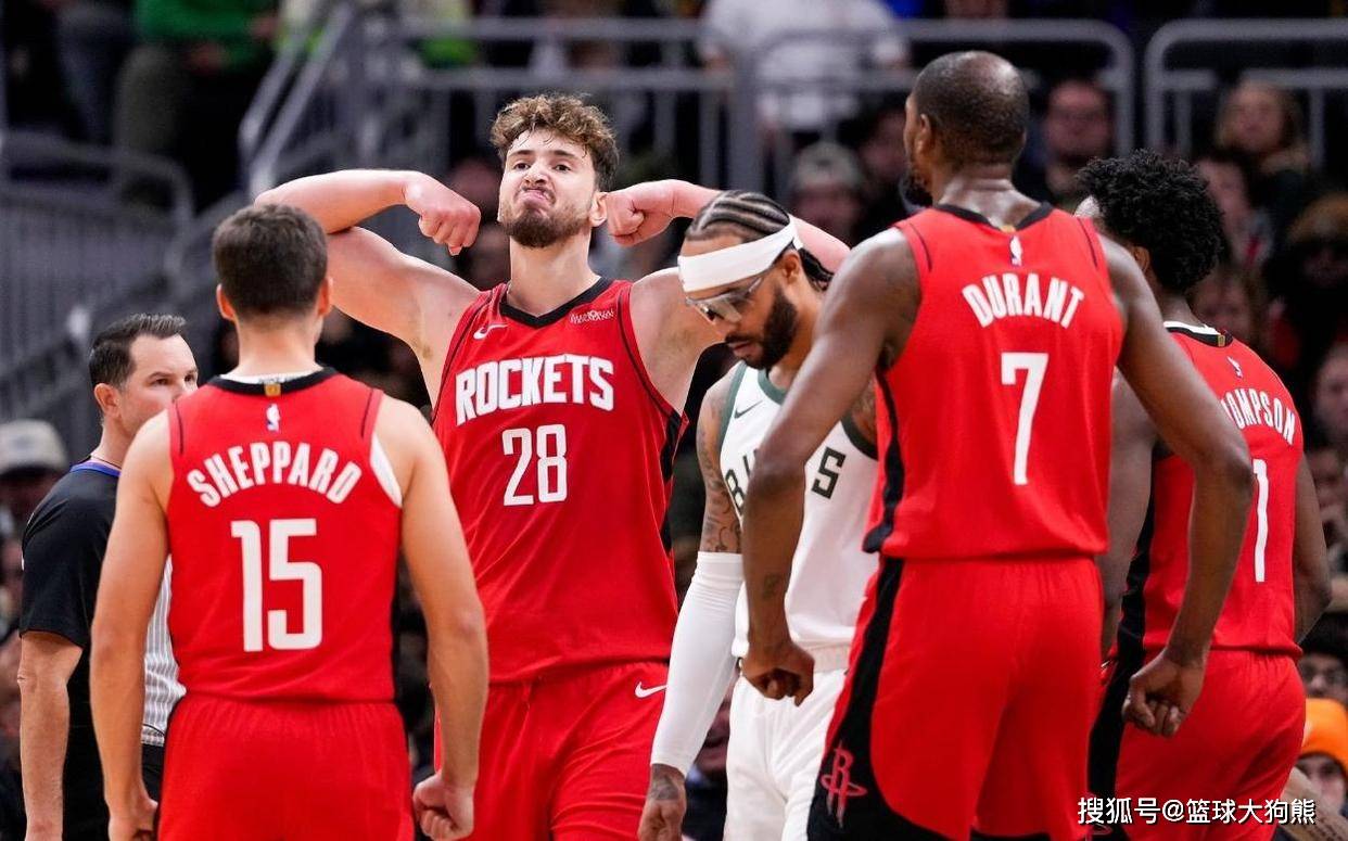 坦克开团容 坦克开团容