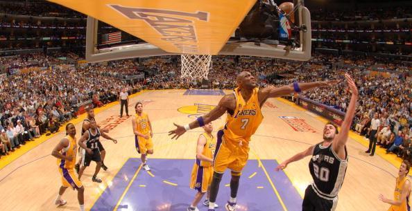 无论是三分 无论是三分