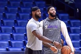 通过肋部接 通过肋部接